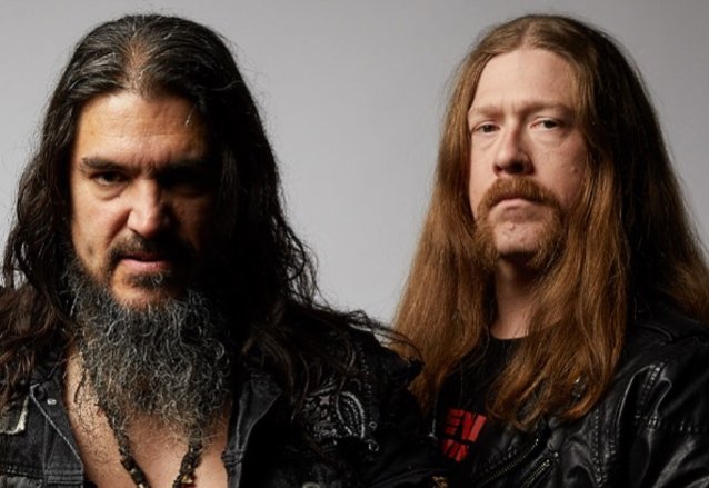 Machine Head ha lanzado un nuevo single con tres canciones “Arrows in words from the sky”