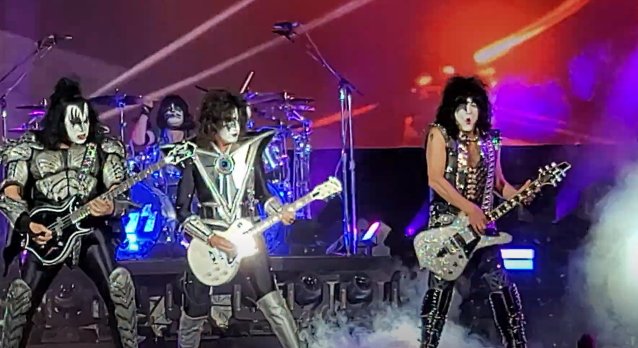 Vea “Kiss Play Five Set” en el Festival de Tribeca