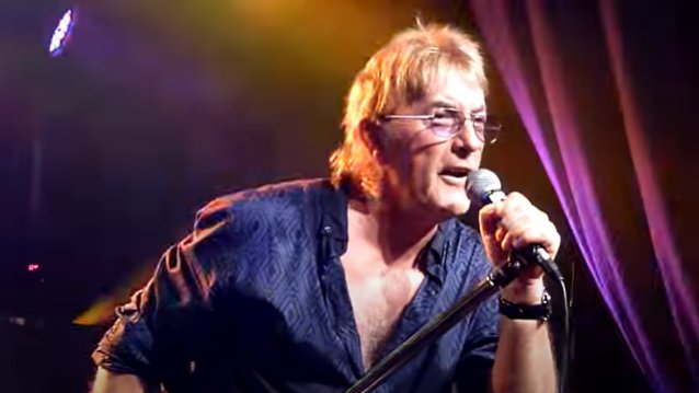 El ex cantante de Uriah Heep, John Lawton, murió a la edad de 74 años.