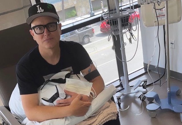 Mark Hoppus de Blink 182: “Estoy decidido a golpear el culo del río directamente en las nueces”