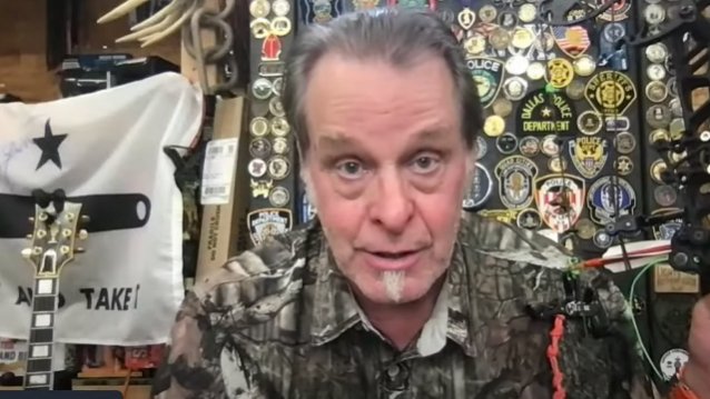 Ted Nagent dice que “cada palabra” de Joe Biden es “exactamente lo contrario de la verdad”.