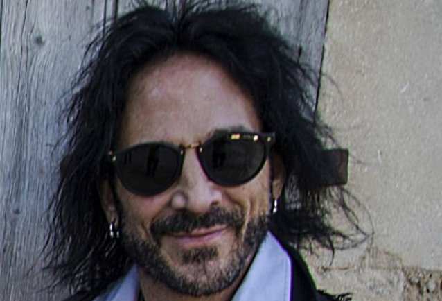 Esta semana Dean Kastranov de “Journey” se someterá a una operación de hernia.