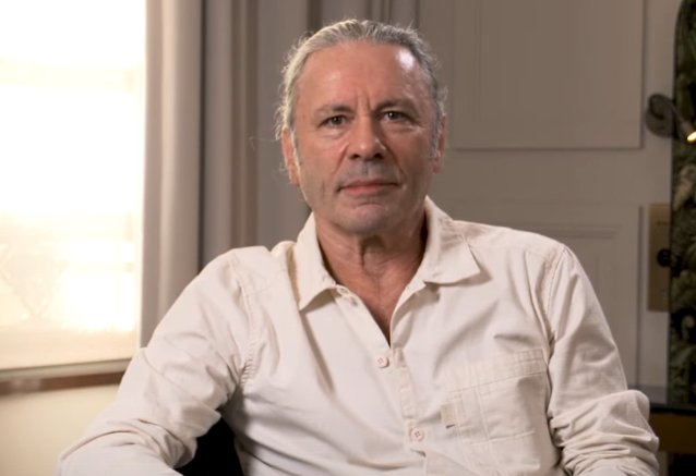 Bruce Dickinson dice que “Senju” es uno de sus álbumes favoritos de Iron Maiden