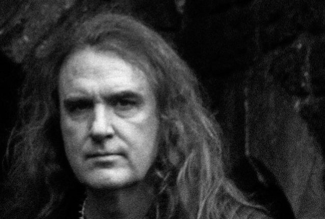 David Elefson no tiene una copia del nuevo álbum de Megadeth con sus pistas de bajo: “They Weren’t Me”