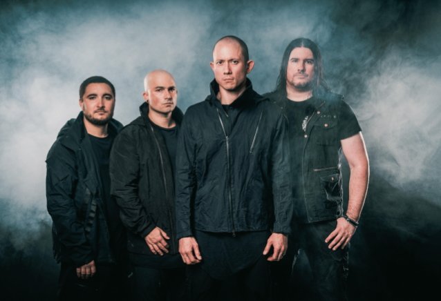 Matt Heefe de Trivium: “Solo teníamos cuatro bateristas”