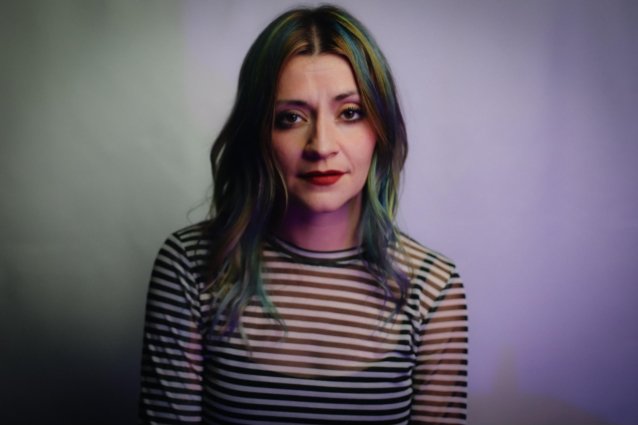 La ex cantante de Flyleaf Lacey Sturm lanza el video de su nuevo sencillo “Awaken Love”