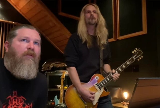 Richie Faulkner de Judas Priest grabó un solo invitado en el próximo álbum Demon Hunter