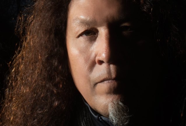 Chuck Billy de Testament reflexiona sobre su audición en Sepultura: “Afortunadamente, no obtuve” el concierto