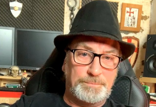 El guitarrista original de Venom, Mantas, quiere que la formación clásica de la banda se reúna para la celebración del 40 aniversario de ‘Black Metal’