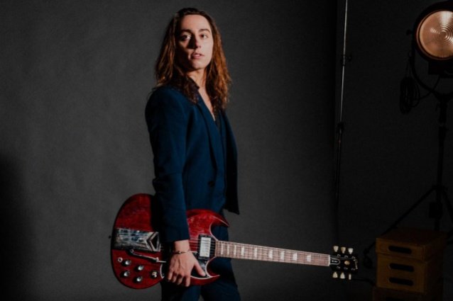 Jake Kiszka, guitarrista de Greta Van Fleet, hospitalizado por neumonía