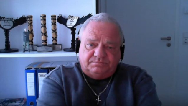 Udo Dirkschneider sobre la invasión rusa de Ucrania: “No sé qué tipo de drogas está tomando Putin”