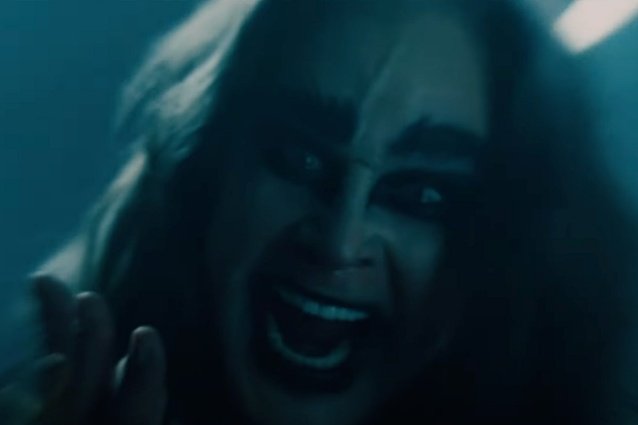 Vea a Ozzy Osbourne en el video ‘The Funeral’ de Yungblud