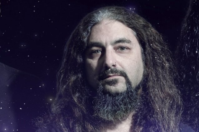 Mike Portnoy da positivo por Covid 19: ‘Esto apesta’