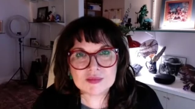 Ann Wilson dice que odia las voces sintonizadas automáticamente: suena ‘robótico’