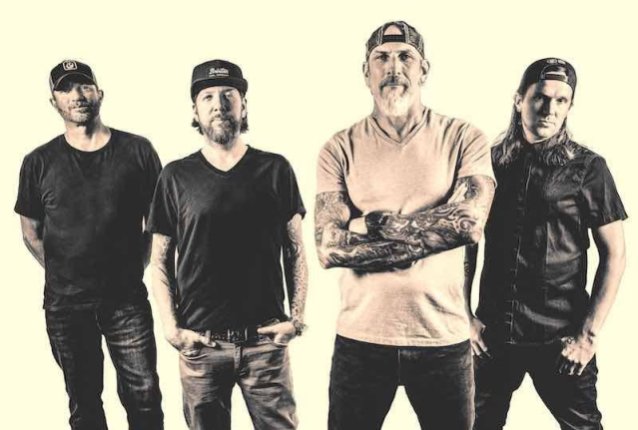 Hazaña proyectada.  Miembros de Sevendust, Alter Bridge y Tremonti: Lanzamiento del video musical ‘Hypoxia’