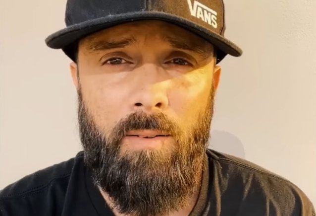 El líder de SKILLET, Jesus-Loving, dice que “los cristianos han estado orando durante 50 años” para que se revoque el derecho al aborto