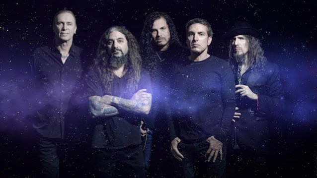 BILLY SHEEHAN a la gira sudamericana de Miss SONS OF APOLLO debido a ‘restricciones de viaje’; Reemplazo Temporal Anunciado
