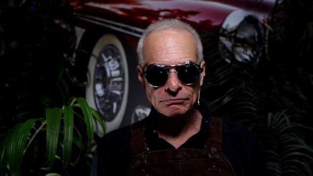 DAVID LEE ROTH lanza una nueva canción en solitario sobre VAN HALEN: ‘Nada podría habernos detenido entonces de todos modos’