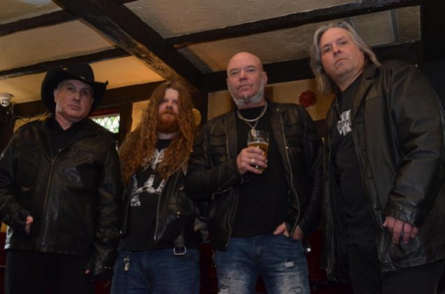 RAZOR anuncia su primer álbum nuevo en 25 años, ‘Cycle Of Contempt’