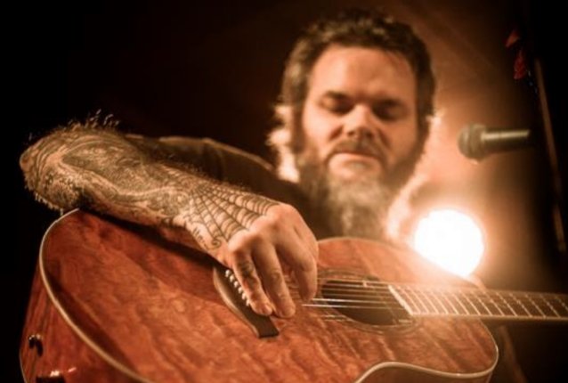 SCOTT KELLY DE NEUROSIS admite haber abusado de su esposa e hijos, anuncia su retiro de la música