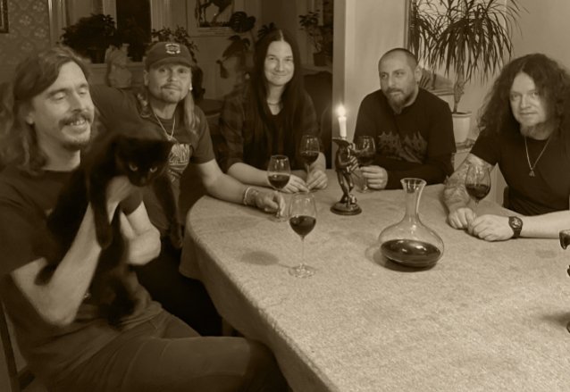 OPETH recluta al ex baterista de PARADISE LOST WALTTERI VÄYRYNEN