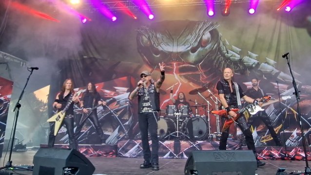 El baterista de ACCEPT explica su decisión de tocar en un concierto en Toronto sin el cantante MARK TORNILLO