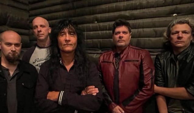 El cantante de ANTHRAX, JOEY BELLADONNA, relanzará su banda tributo a JOURNEY con tres presentaciones en diciembre