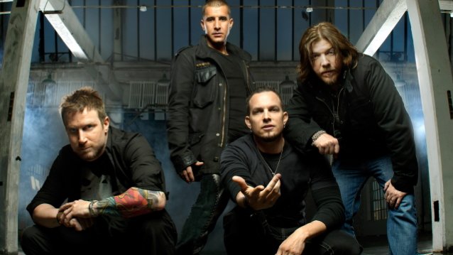 MARK TREMONTI dice que no hay “necesidad de precipitarse” en la reunión de CREED: Ocurrirá “cuando tenga sentido para todos”
