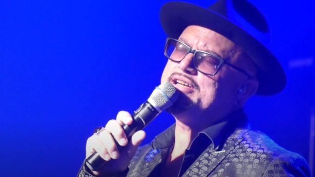 Ver: GEOFF TATE interpreta clásicos de QUEENSRŸCHE en Bochum, Alemania