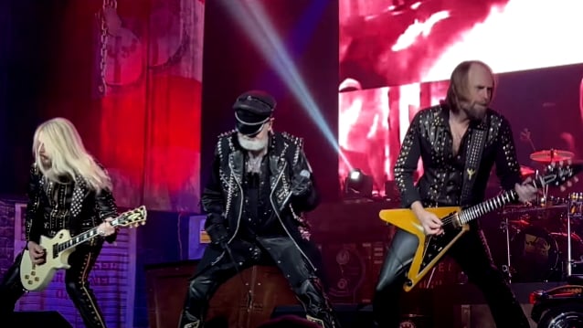Mira a JUDAS PRIEST actuar en Tucson durante la gira ’50 Heavy Metal Years’ de otoño de 2022