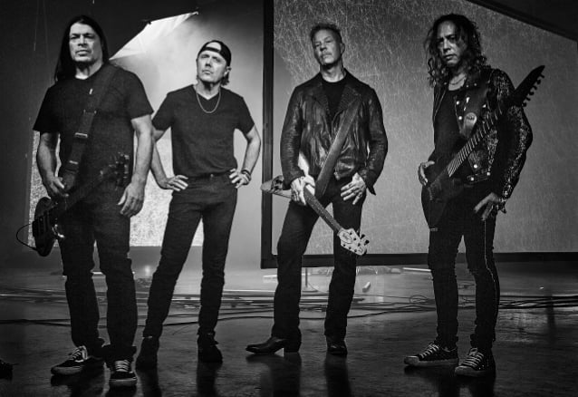 METALLICA se asocia con WOLVERINE para lanzar una nueva colección benéfica para ‘Giving Tuesday’