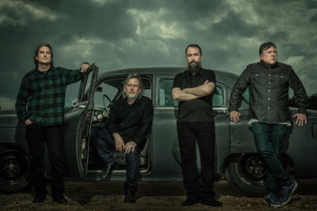 CLUTCH anuncia la gira norteamericana ‘No Stars Above’ para la primavera de 2023; Preventa de BLABBERMOUTH.NET