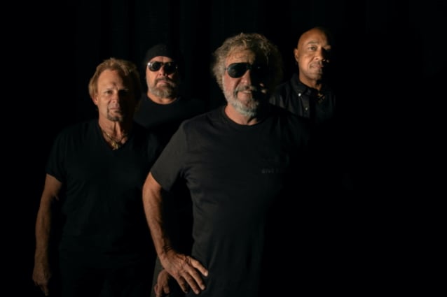 SAMMY HAGAR & THE CIRCLE tocarán ‘Muchas más canciones de VAN HALEN’ en los próximos shows
