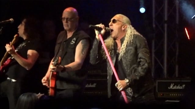 JAY JAY FRENCH explica la ausencia de EDDIE OJEDA de la actuación de reunión de TWISTED SISTER