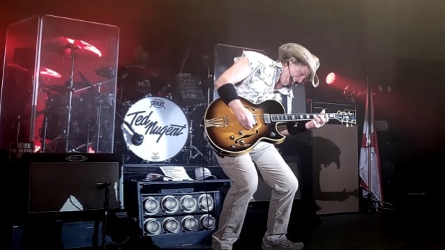 TED NUGENT anuncia su última gira y dice que ‘siempre tocará música’