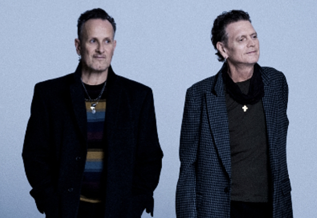 RICK ALLEN DE DEF LEPPARD ‘Estará bien’ después del ataque en Florida, dice su compañera de banda VIVIAN CAMPBELL