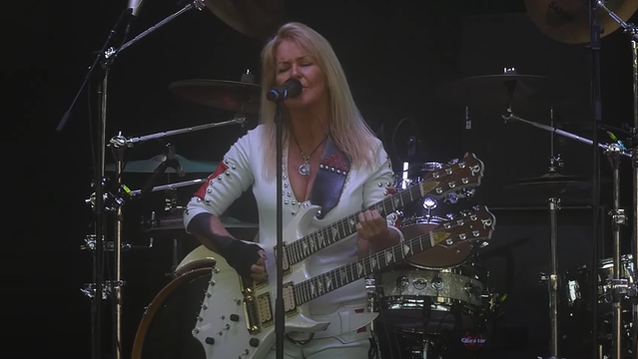 Mira a LITA FORD actuar en la edición 2023 del M3 ROCK FESTIVAL