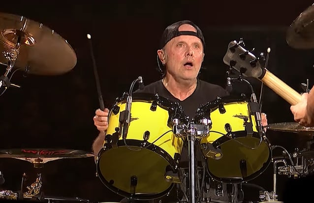 Mira el video Pro-Shot de METALLICA interpretando ‘You Must Burn!’  En el concierto ‘M72’ en Amsterdam
